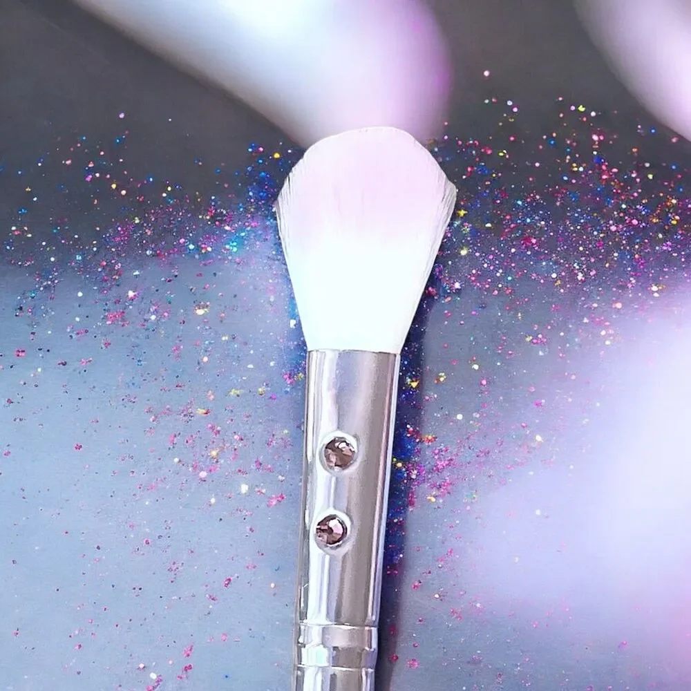Slmissglam Brush flat brush TT04 Brand New Without Box